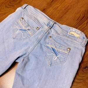 🌷 Suko Jeans🌷 Light Denim Rhinestone Jewelled Cotton Blend Capris